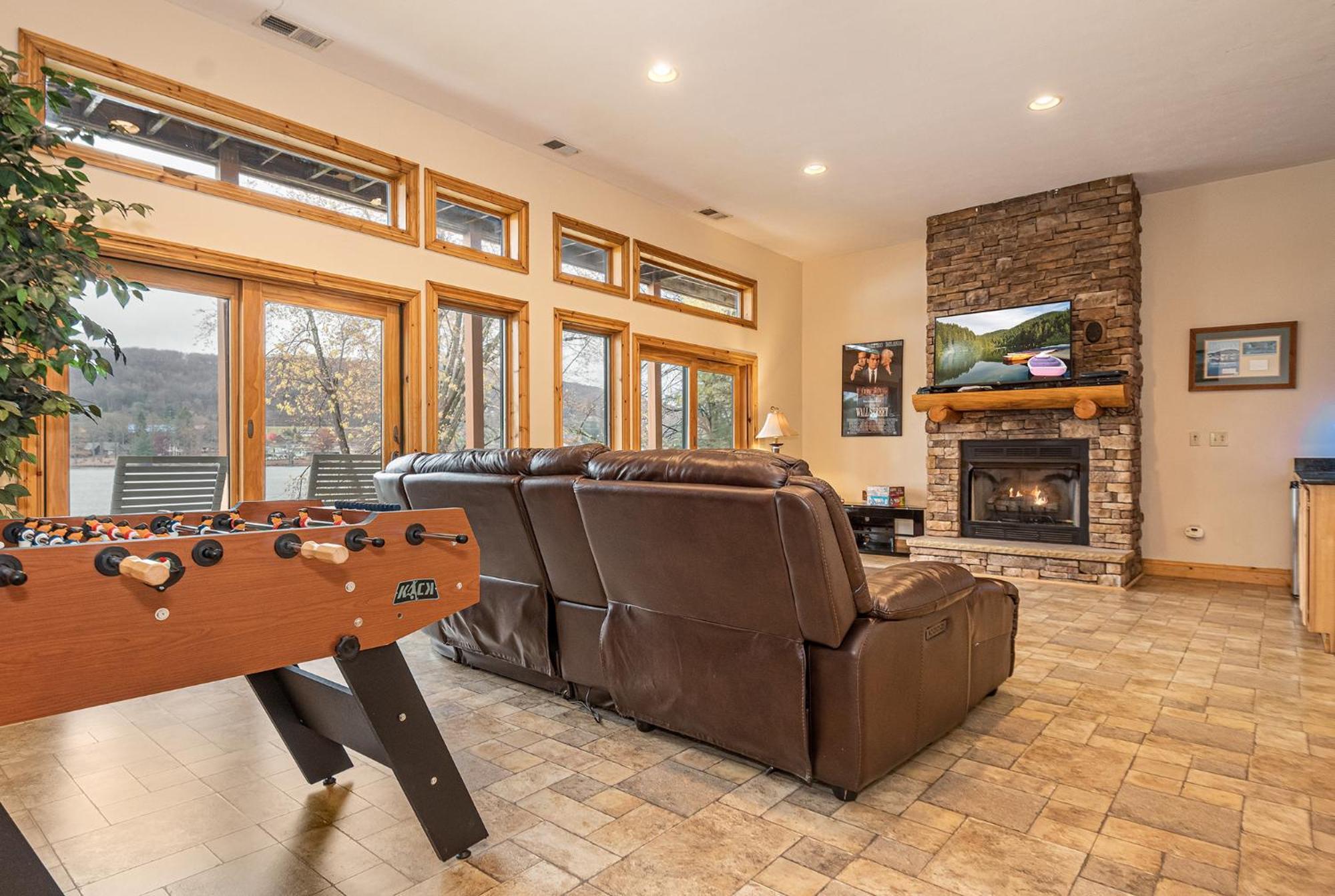 Lakeside Lodge McHenry Bagian luar foto